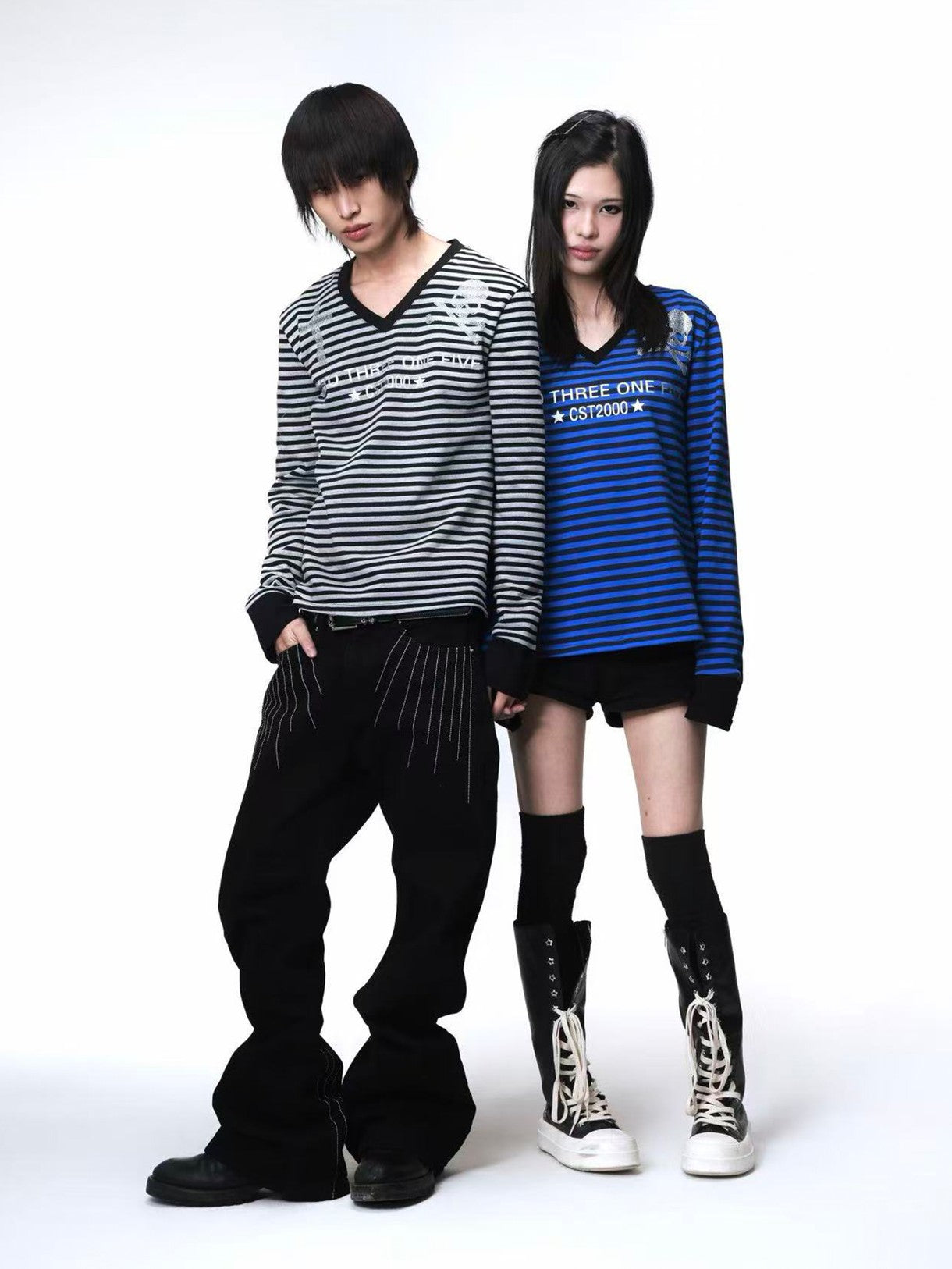 DETW onLine Skull Striped V-neck Rhinestone Street Women&
