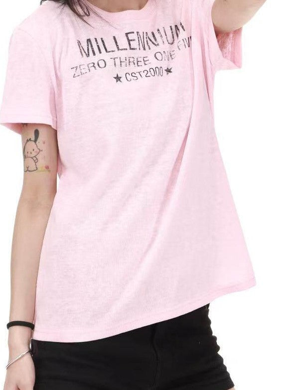 DETW onLine Snowflake Tonal Distressed Five Star Slogan Print Women&