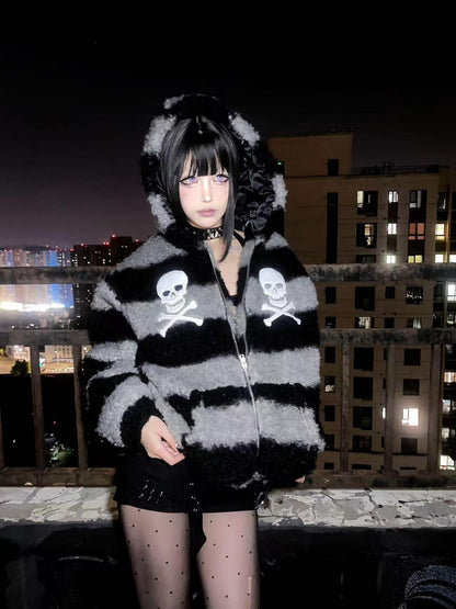 DETW onLine Striped Skull Applique Embroidered Hooded Women&