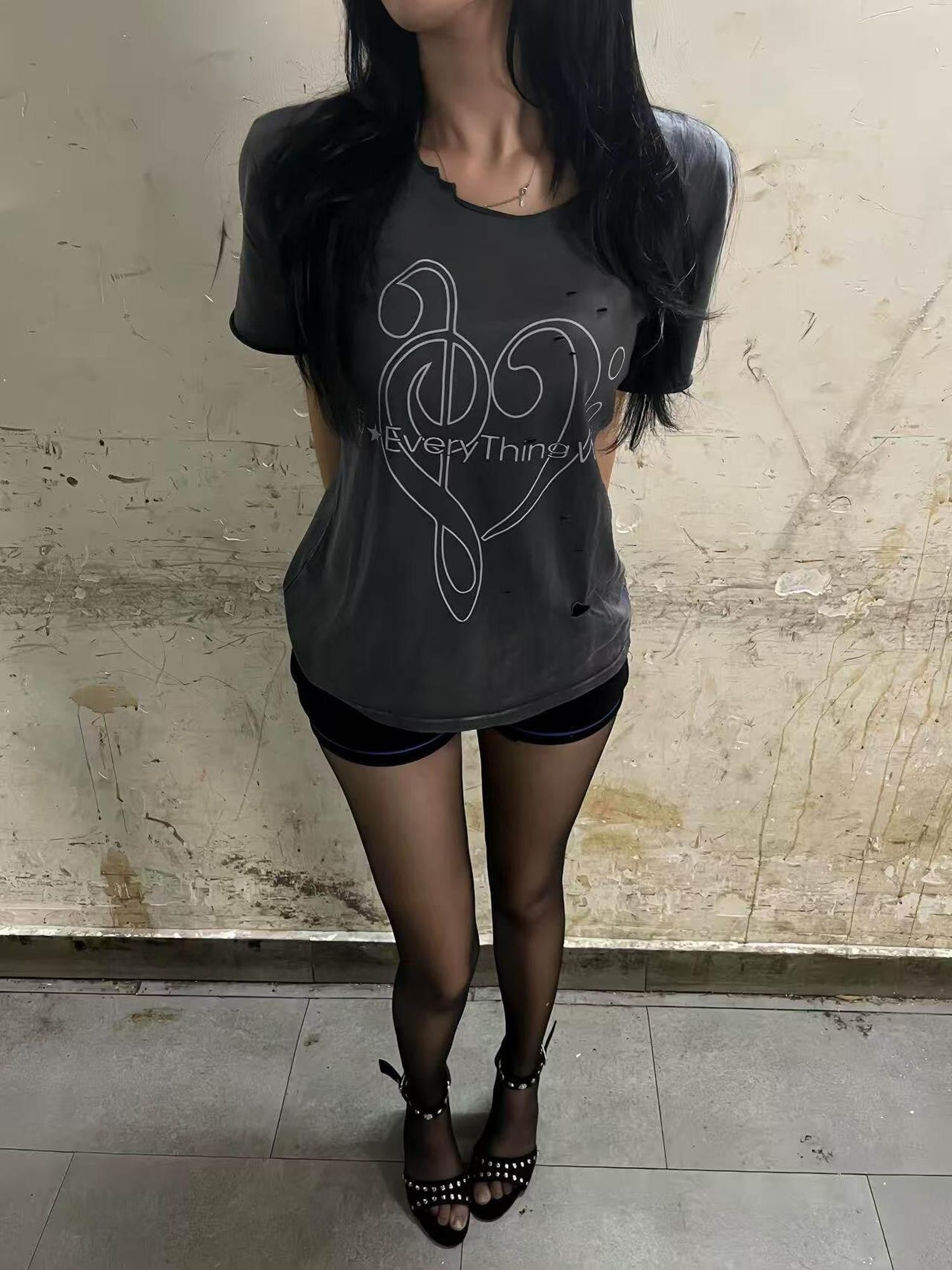 DETW onLine Washed Distressed Music Note Print Women&