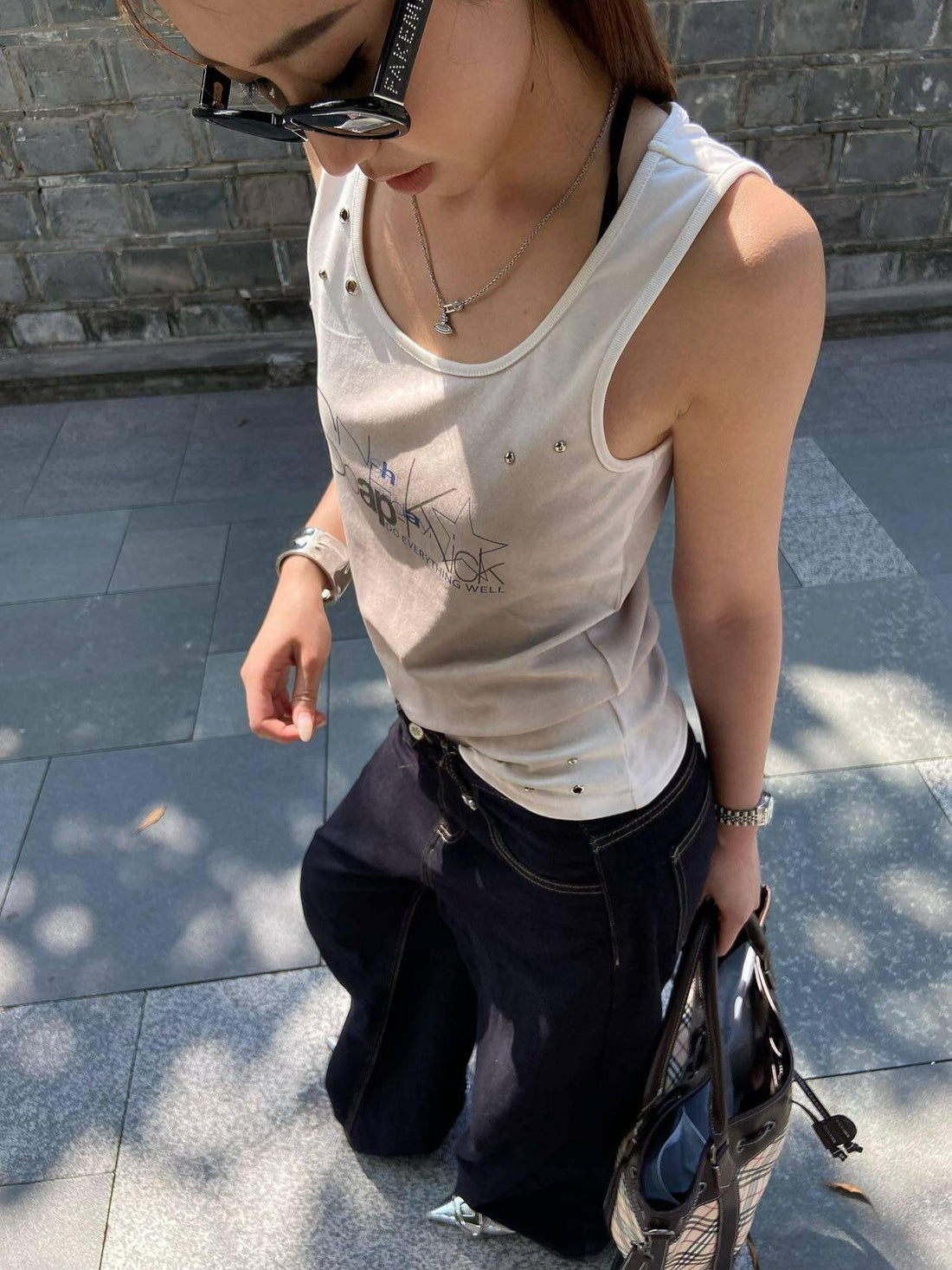 DETW onLine Washed Distressed Studded Two Tone Print Women&