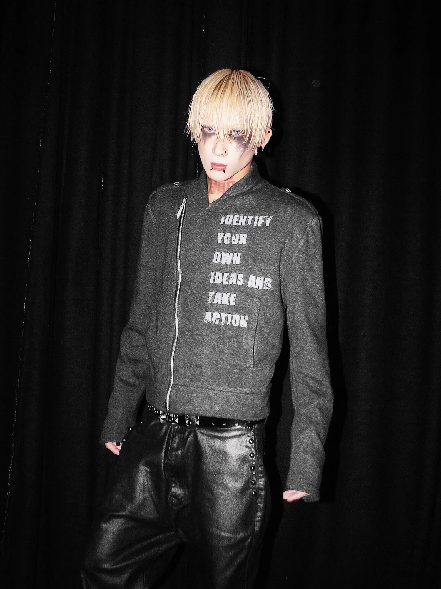 DETW online Asymmetric Zip Bionic Silk Jacket