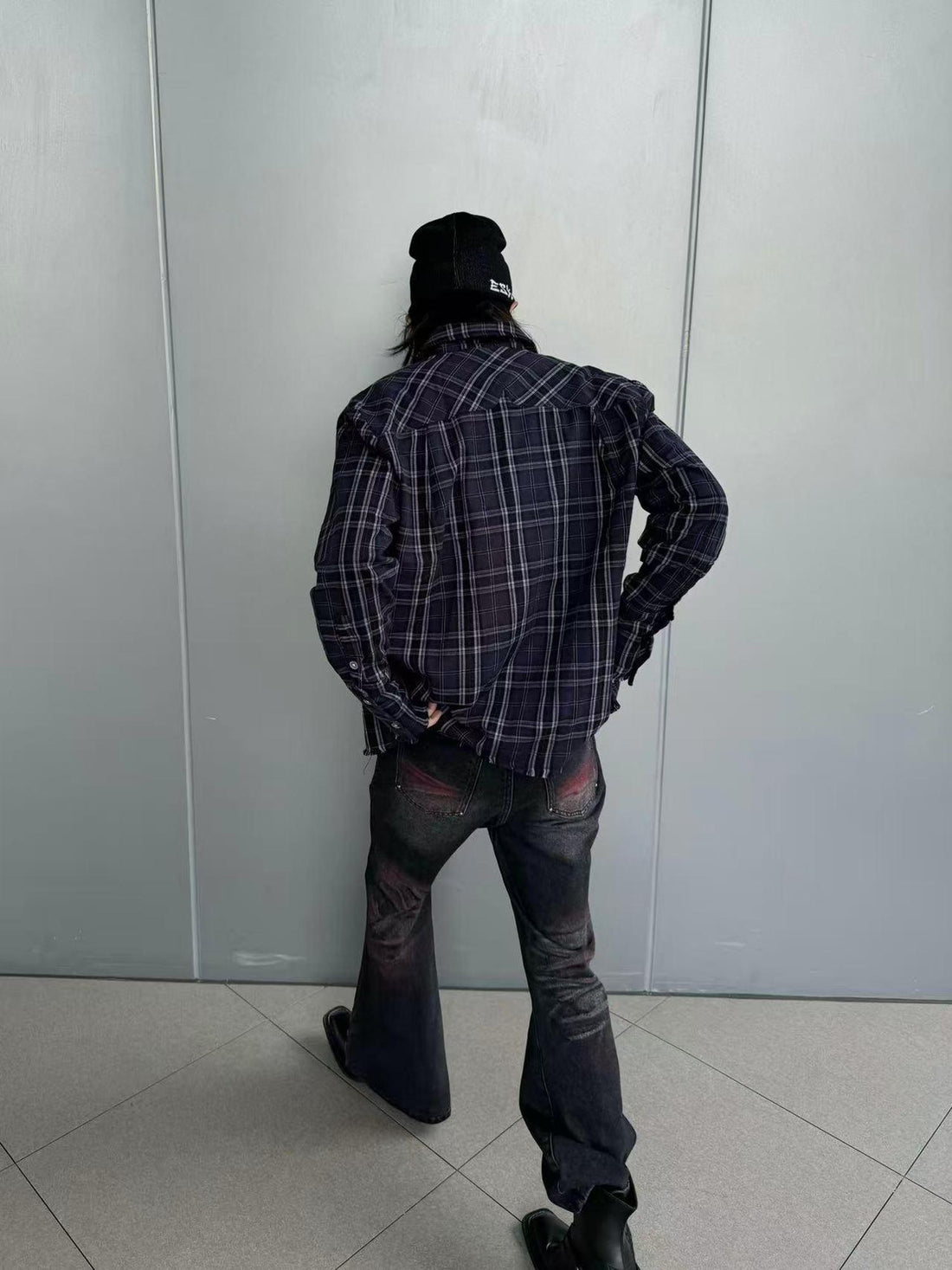 DETW online Blood Claw Wash Distressed Rivet Flared Jeans
