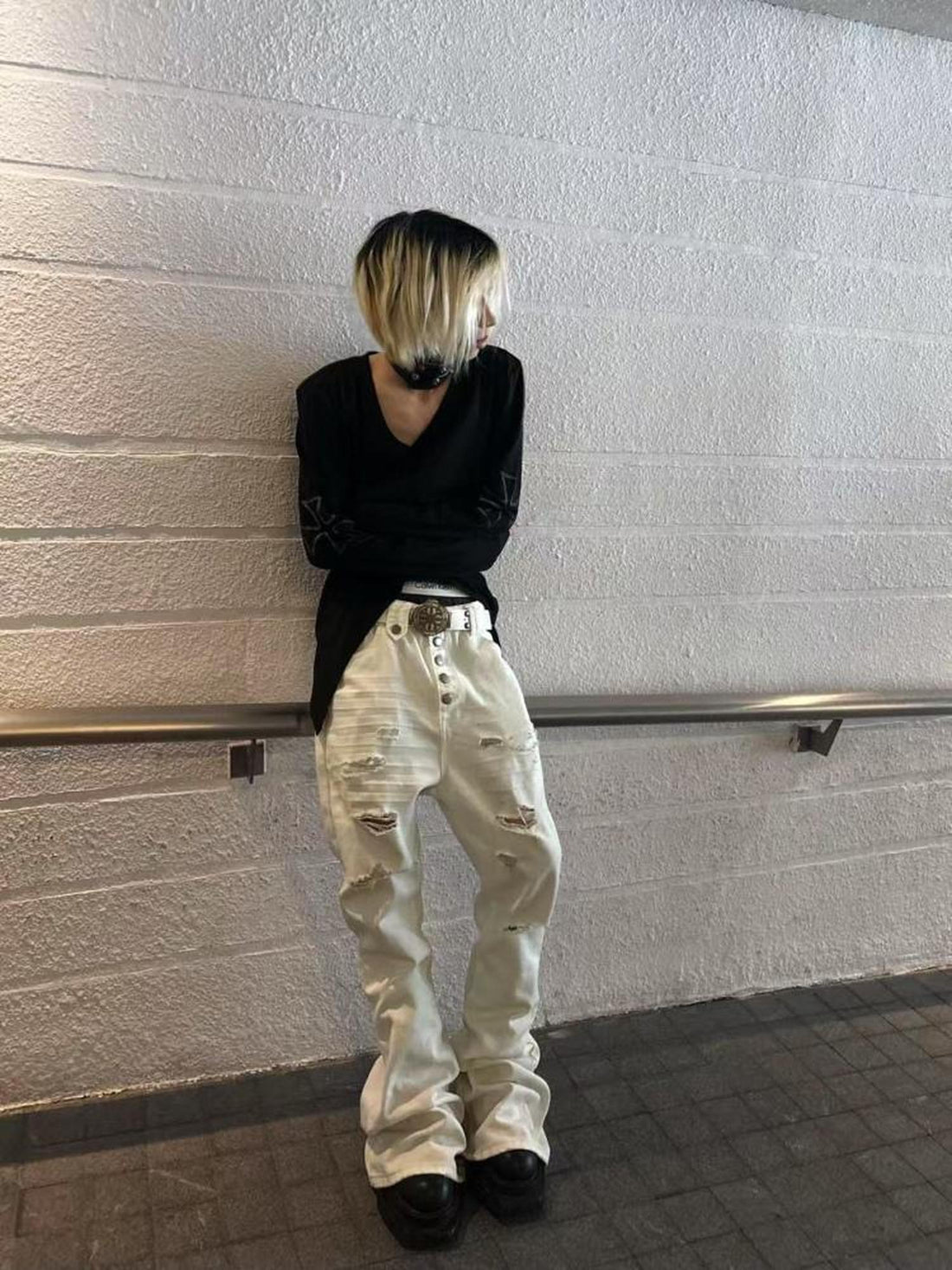 DETW online Dark Tailored V-neck Long Sleeve