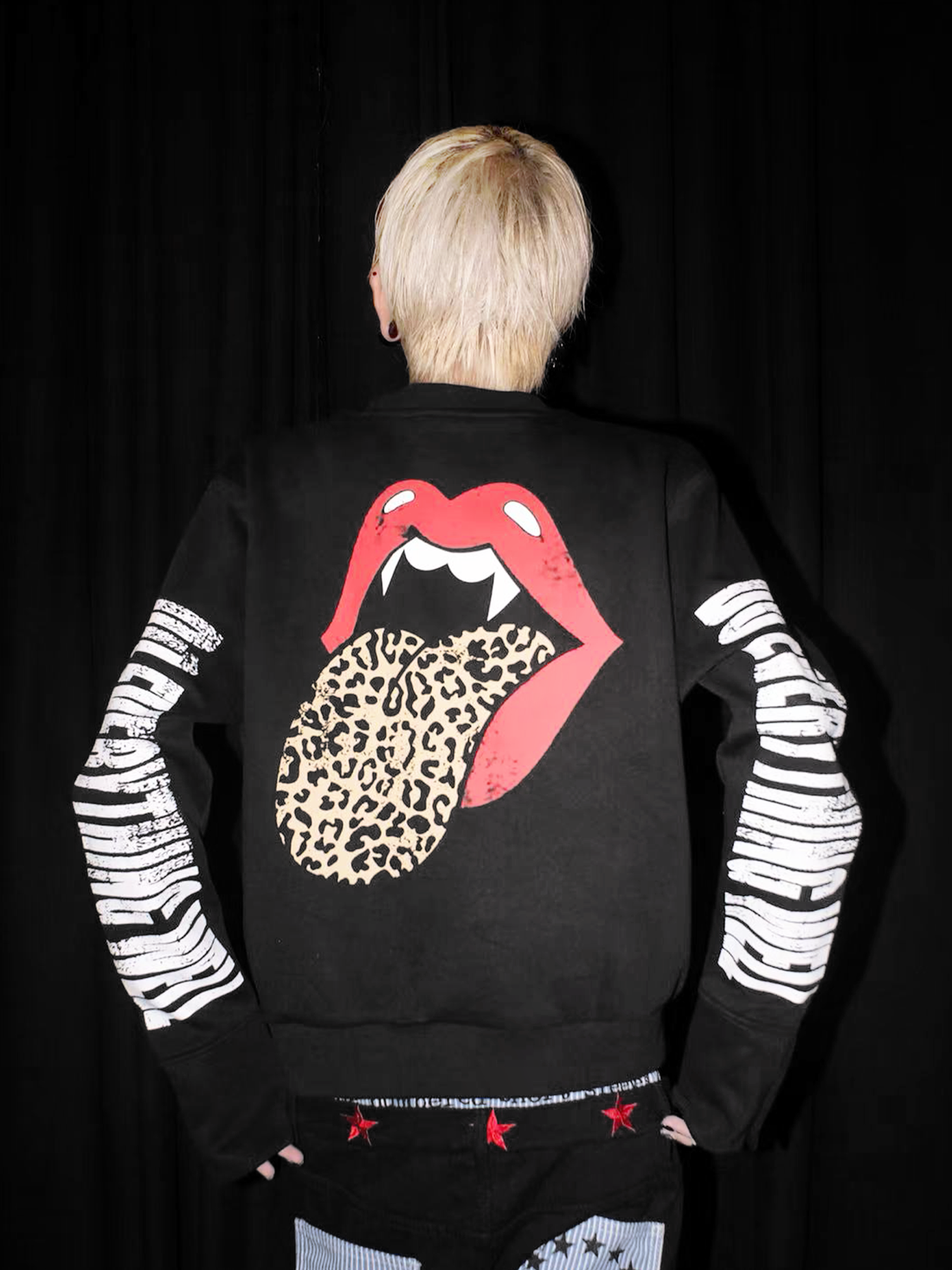 DETW online Punk Tongue Print Ribbed Sweatshirt