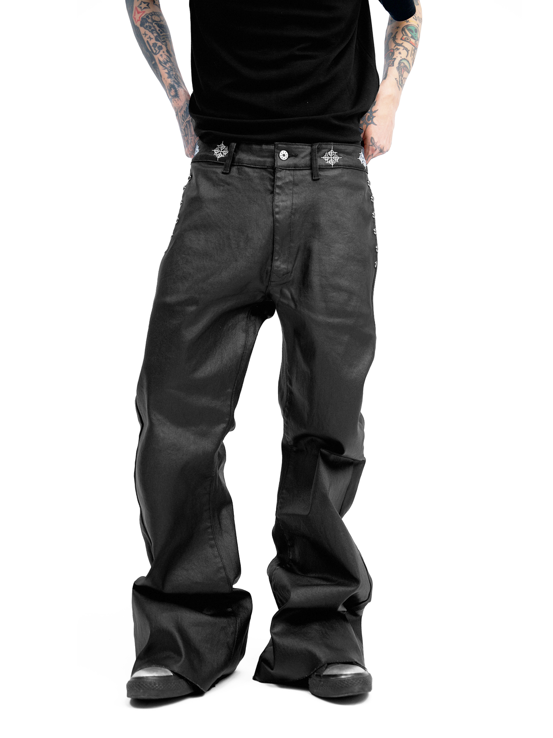 DETW online Vintage Black Coated Flared Jeans