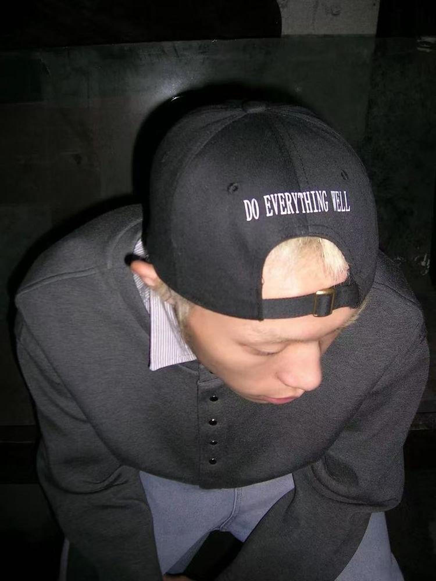 DETW online Vintage Distressed 4k Print Baseball Cap
