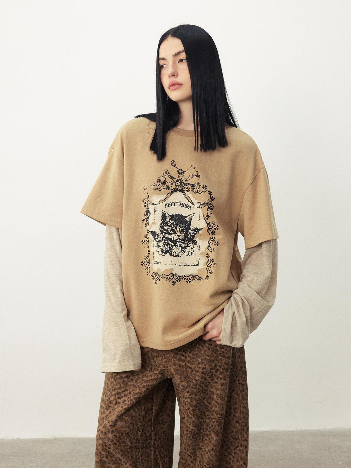 DIDDI MODA Angel Cat Print Loose Round Neck Fake Two Piece Women&