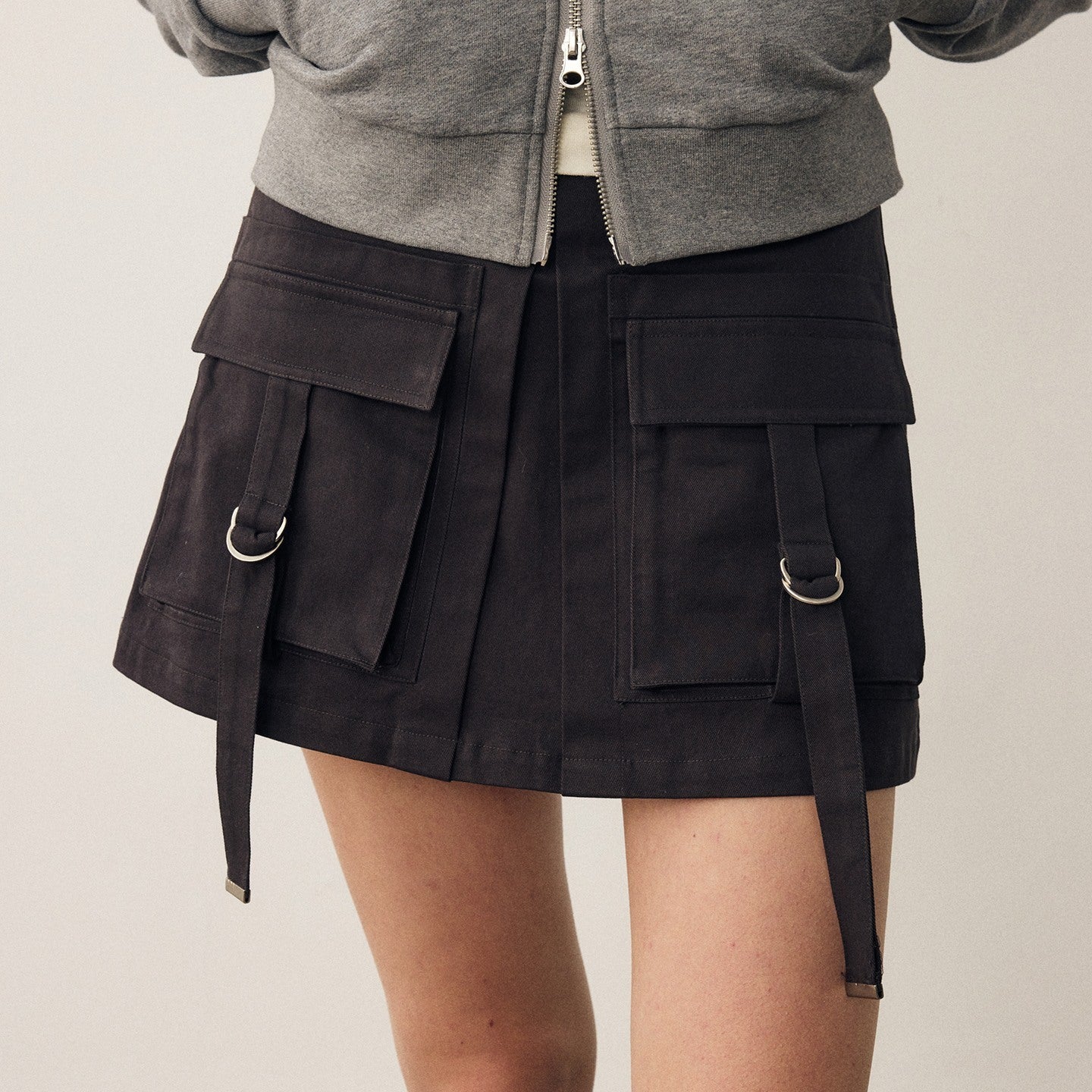 DIDDI_MODA_Black_Double_Layer_3d_Large_Pocket_Cargo_A_Line_Low_Waist_Women&