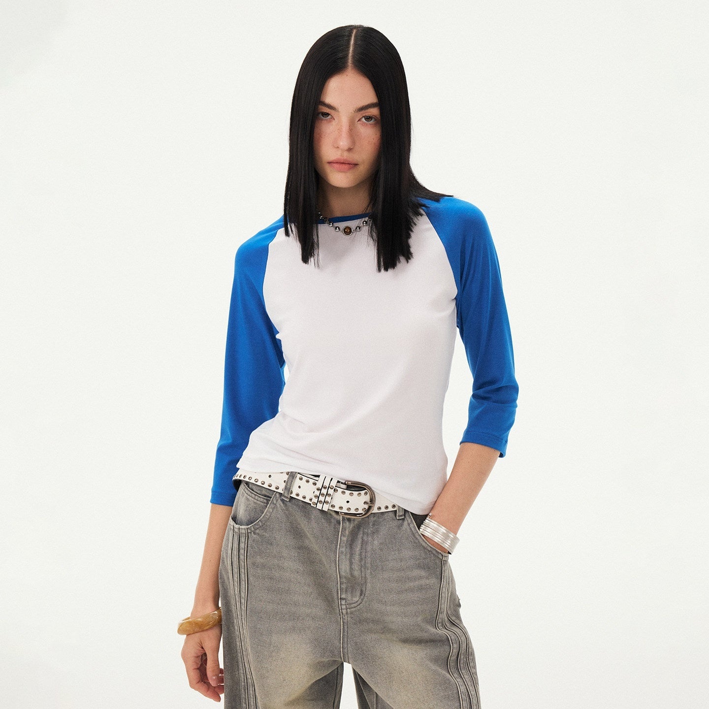 DIDDI_MODA_Black_White_Colorblock_Raglan_Crew_Neck_Waist_Cinched_Women&