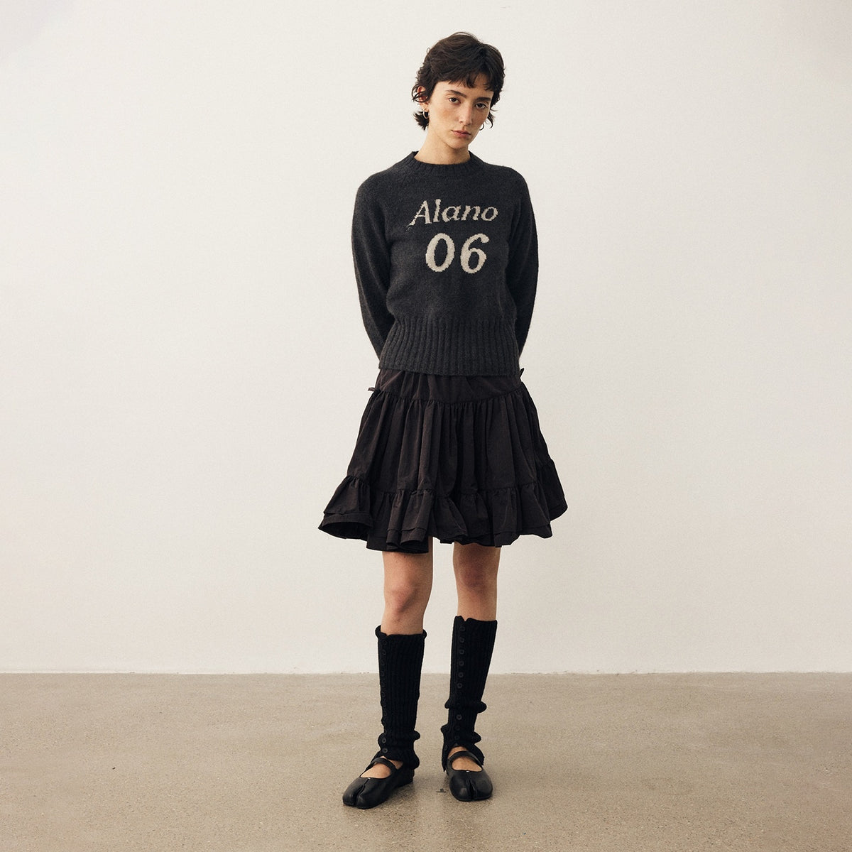 DIDDI_MODA_Color_Block_Letter_Jacquard_Raglan_Sleeve_Round_Neck_Women&