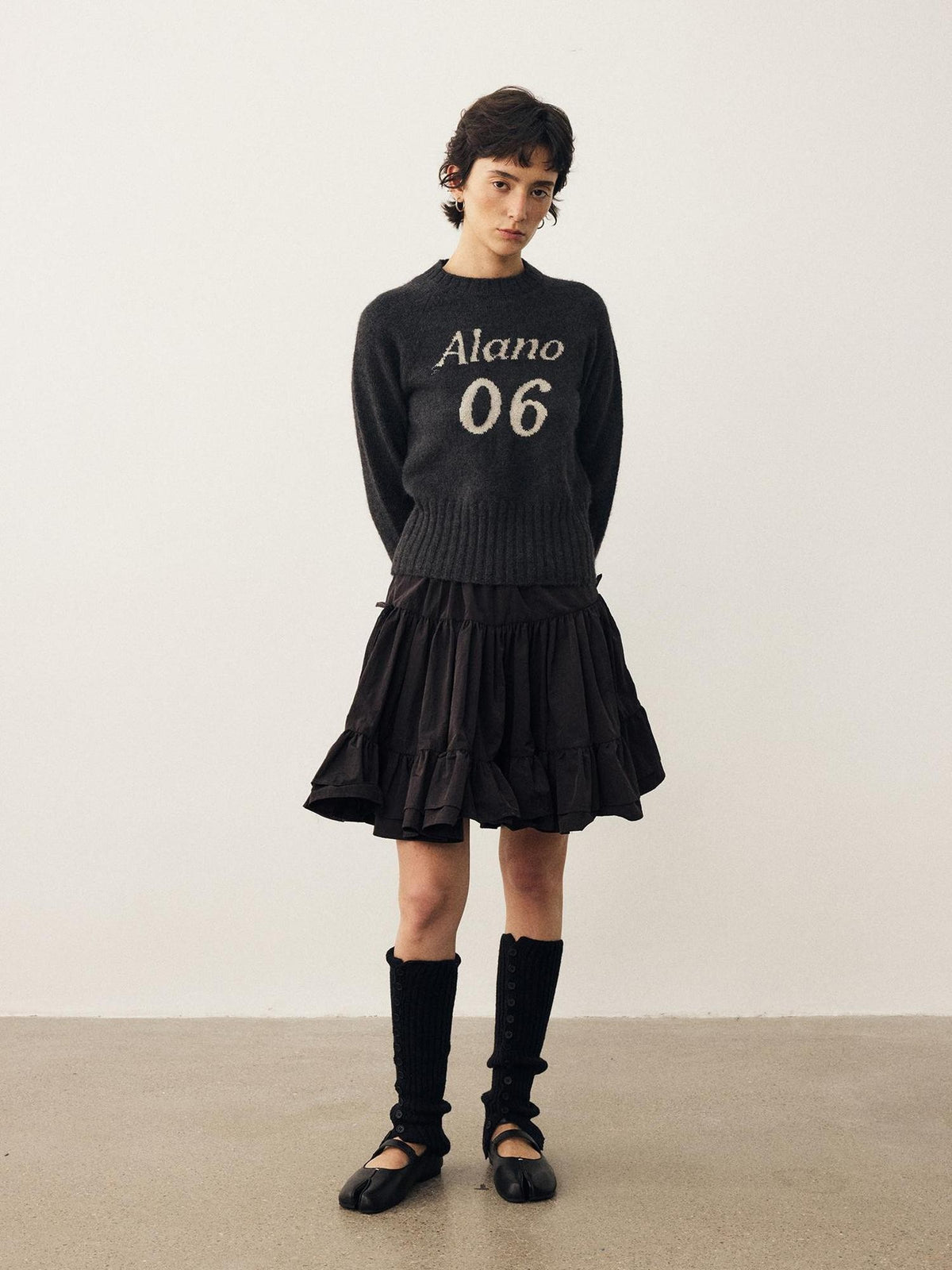 DIDDI MODA Color Block Letter Jacquard Raglan Sleeve Round Neck Women&
