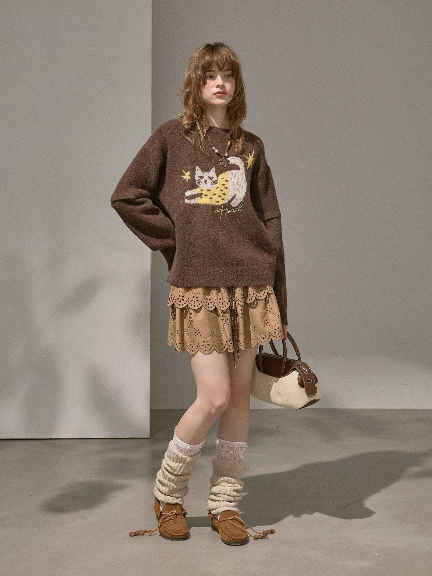 DIDDI MODA Cute Embroidered Cat Round Neck Loose Knitted Women&