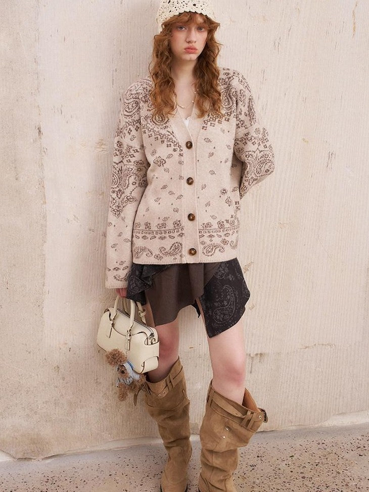 DIDDI MODA Embroidered Paisley V-neck Buttoned Loose Women&