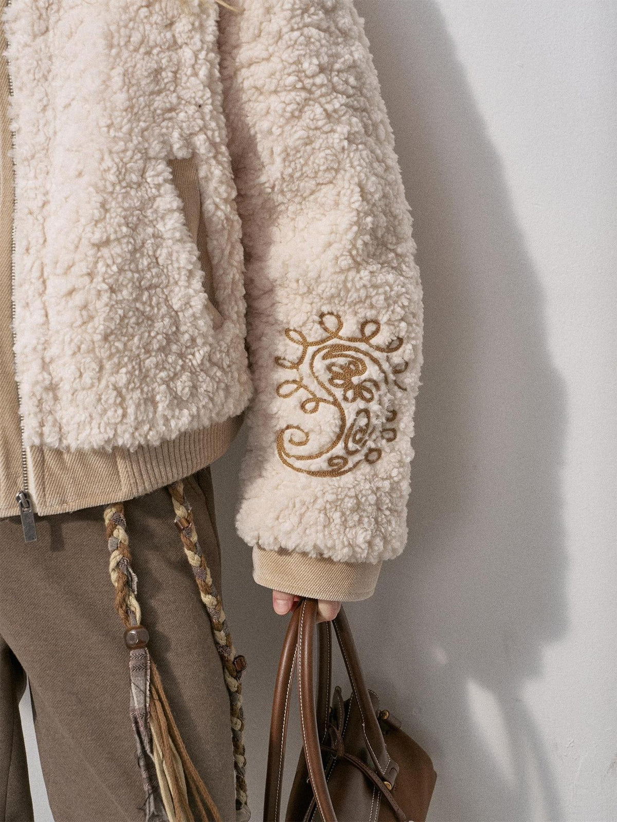 DIDDI MODA Embroidered Zip Loose Women&