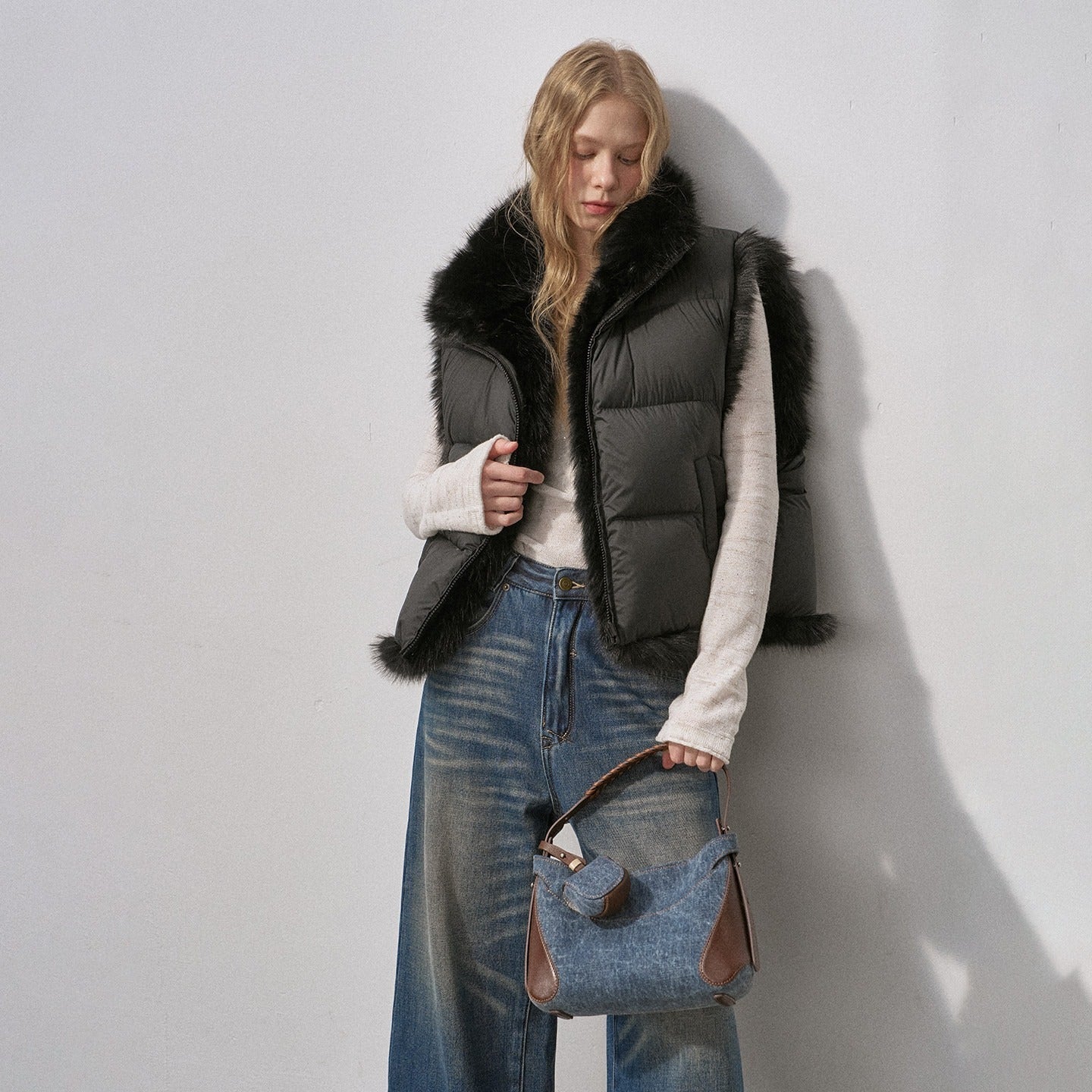 DIDDI_MODA_Fluffy_Eco_Faux_Fur_Two_Way_U_Neck_Single_Breasted_Women&