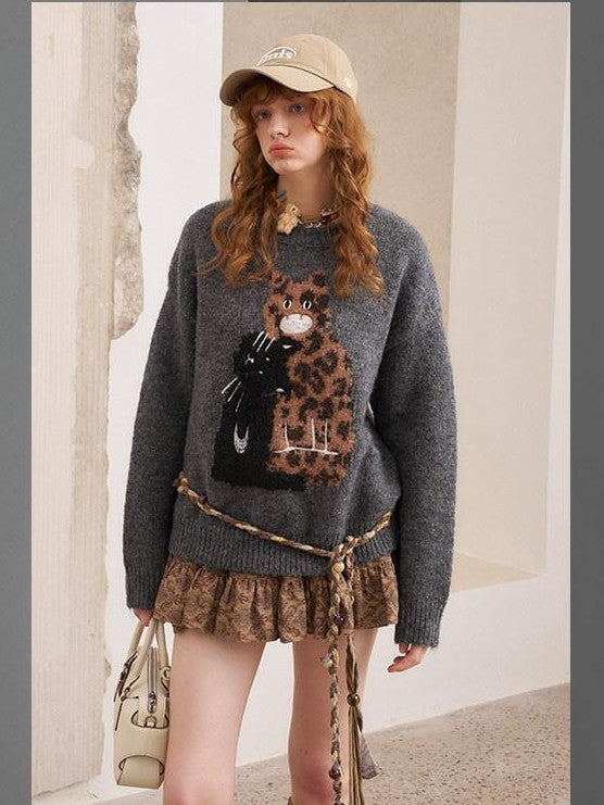 DIDDI MODA Leopard Kitten Embroidered Drop Shoulder Crewneck Women&