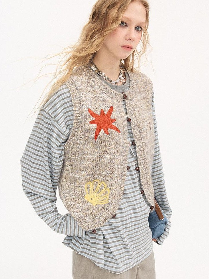 DIDDI MODA Multicolor Beaded Embroidered Lettered Single Button Women&