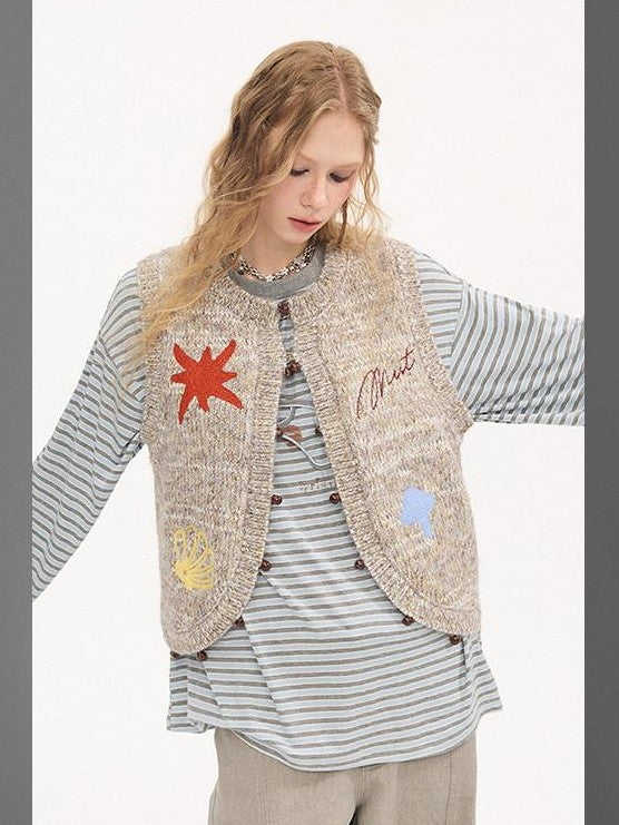 DIDDI MODA Multicolor Beaded Embroidered Lettered Single Button Women&