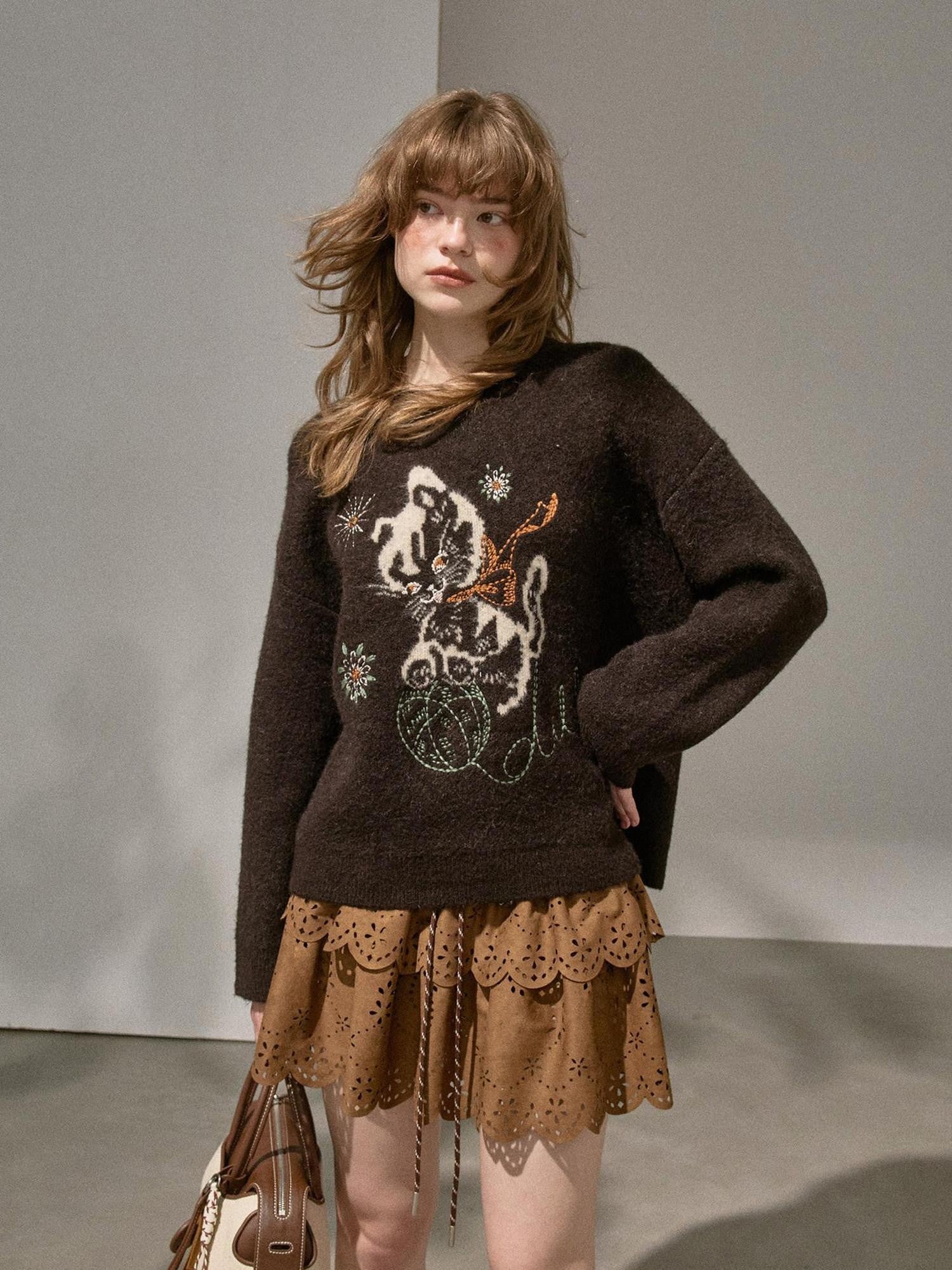 DIDDI MODA Pompom Embroidered Kitten Round Neck Loose Women&