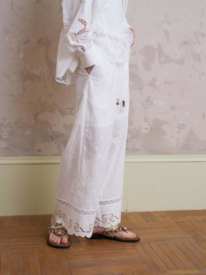 DIDDI MODA Relaxed Ditsy Floral Cutout Embroidered Lace Women&
