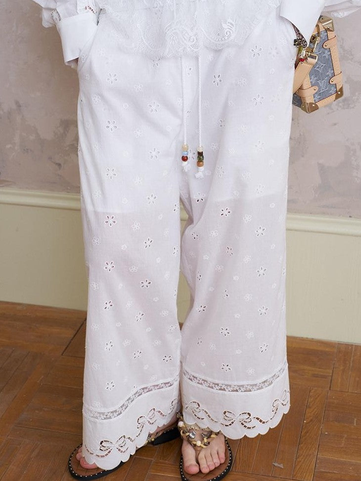 DIDDI MODA Relaxed Ditsy Floral Cutout Embroidered Lace Women&