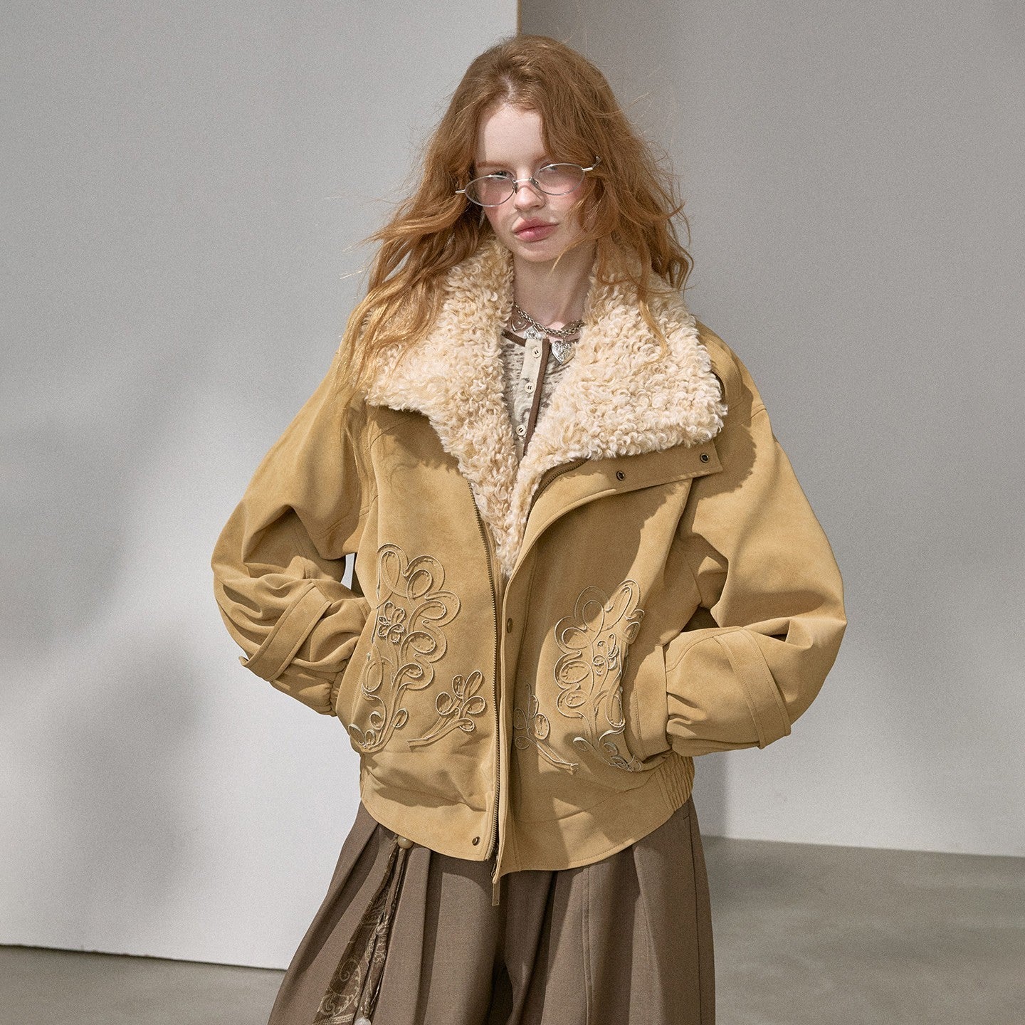 DIDDI_MODA_Ribbon_Embroidery_Faux_Fur_Lapel_Padded_Boxy_Women&