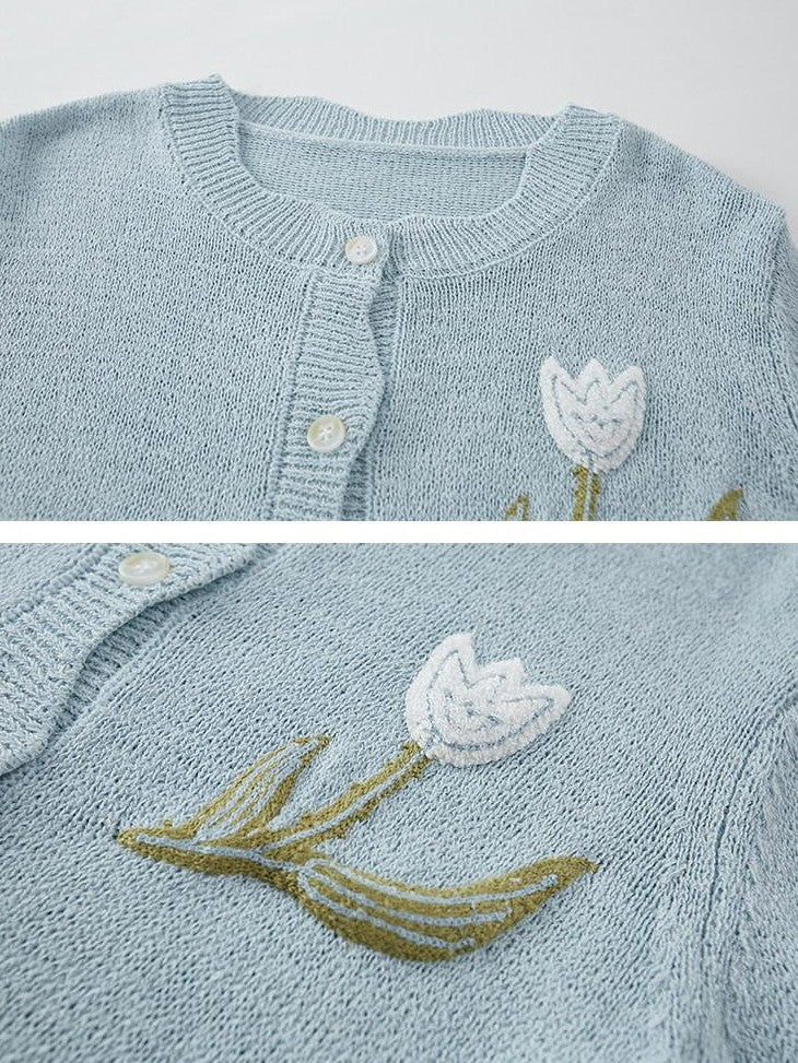 DIDDI MODA Soft Drapey Tulip Embroidered Short Sleeve Round Neck Women&