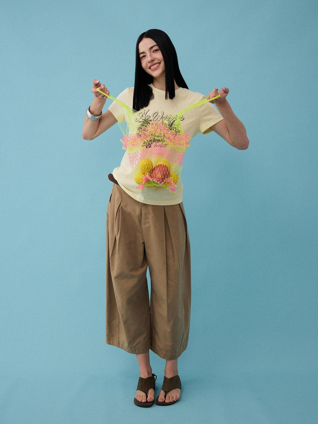 DIDDI MODA Vintage Palm Distressed Printed Crew Neck Women&