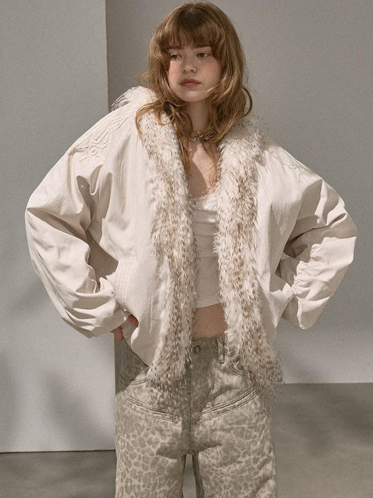 DIDDI MODA White Embroidered Fur Collar Drop Shoulder Women&