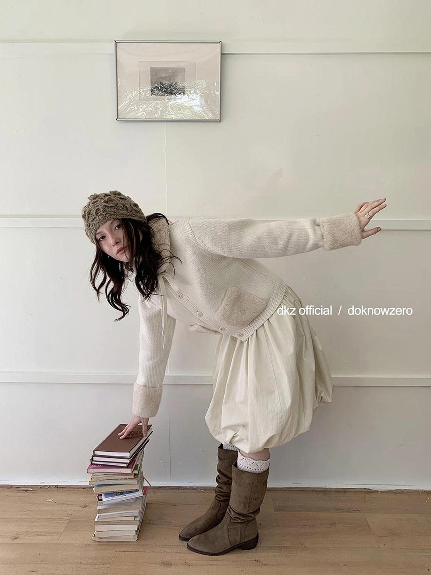 50 Percent Wool Detachable Collar Knit Cardigan Women Winter Short Coat V-neck T-shirt Long Sleeve