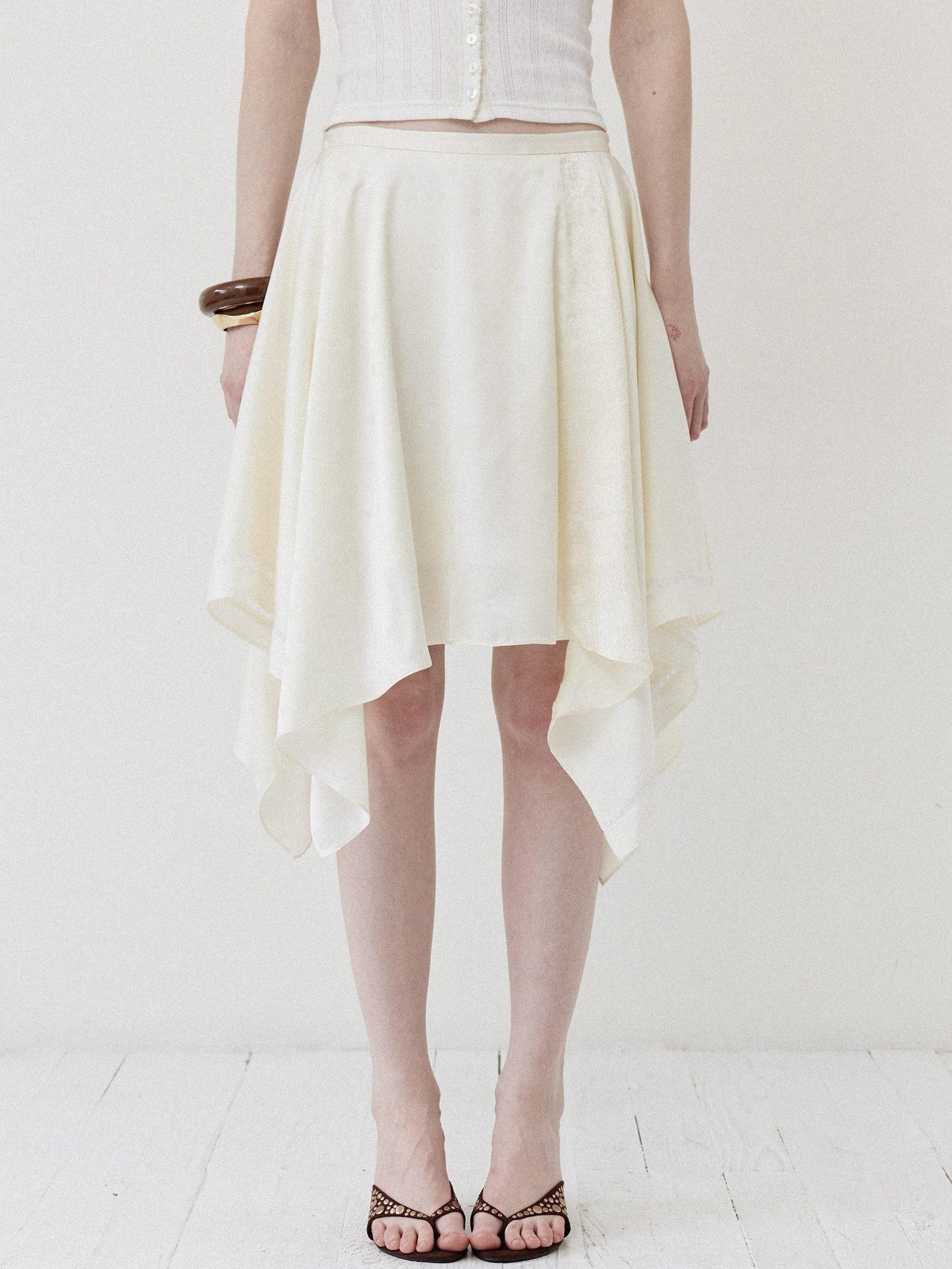 DKZ OFFICIAL Apricot Asymmetric Spliced Flared Women&