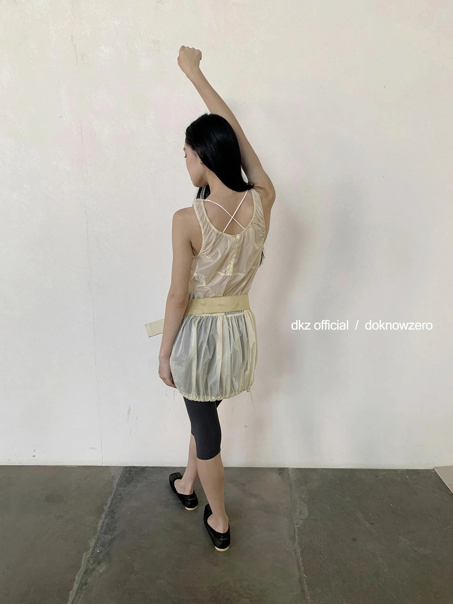 DKZ OFFICIAL Apricot Sleeveless Vest Dress