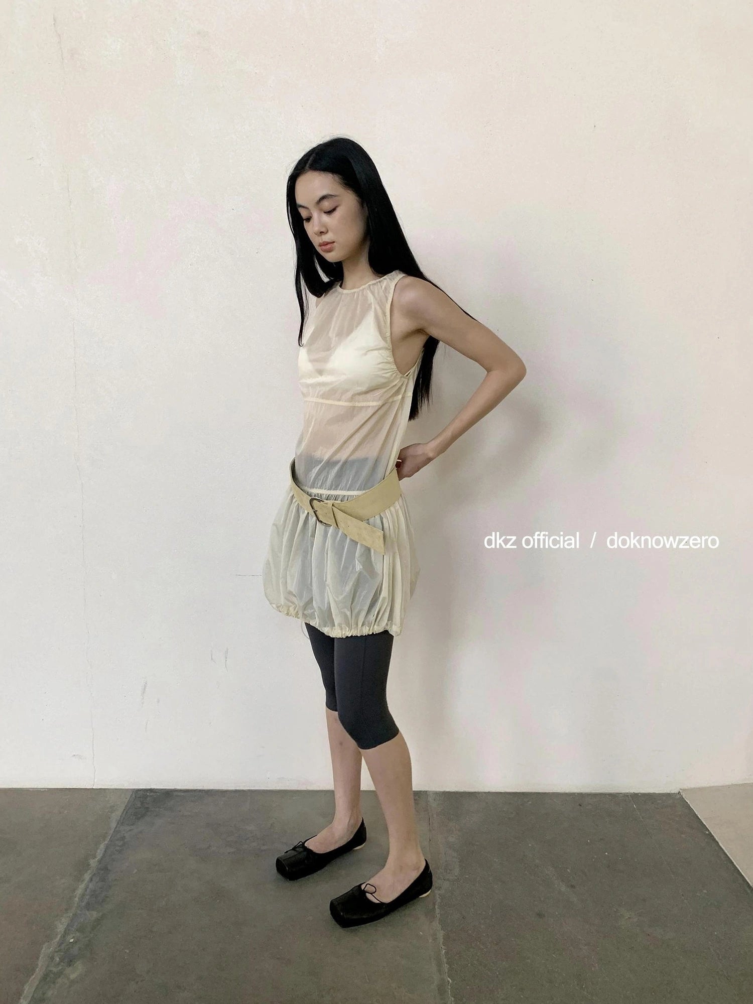 DKZ OFFICIAL Apricot Sleeveless Vest Dress