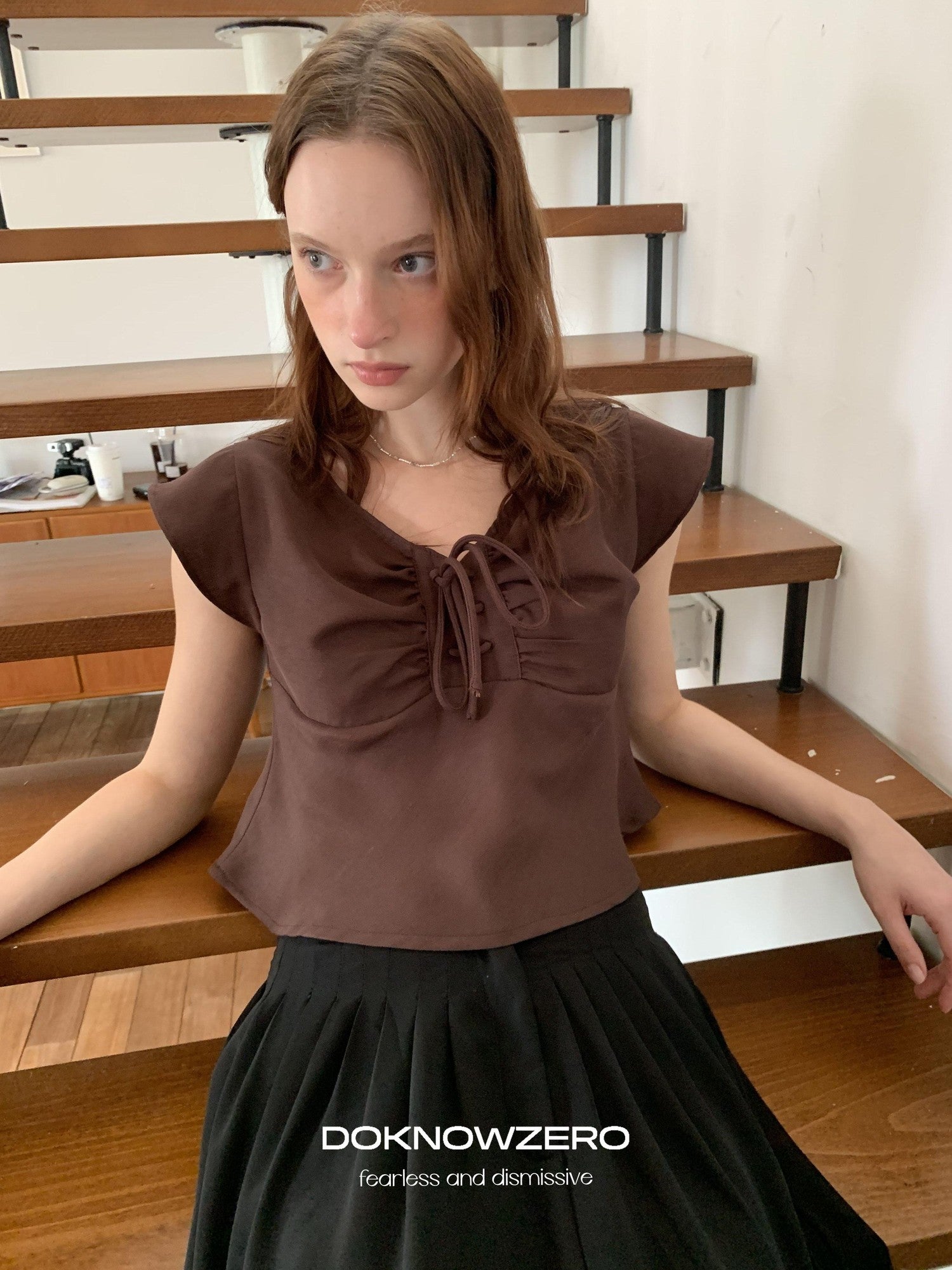 DKZ OFFICIAL Apricot Tie V-neck Cap Sleeve Cropped Women&