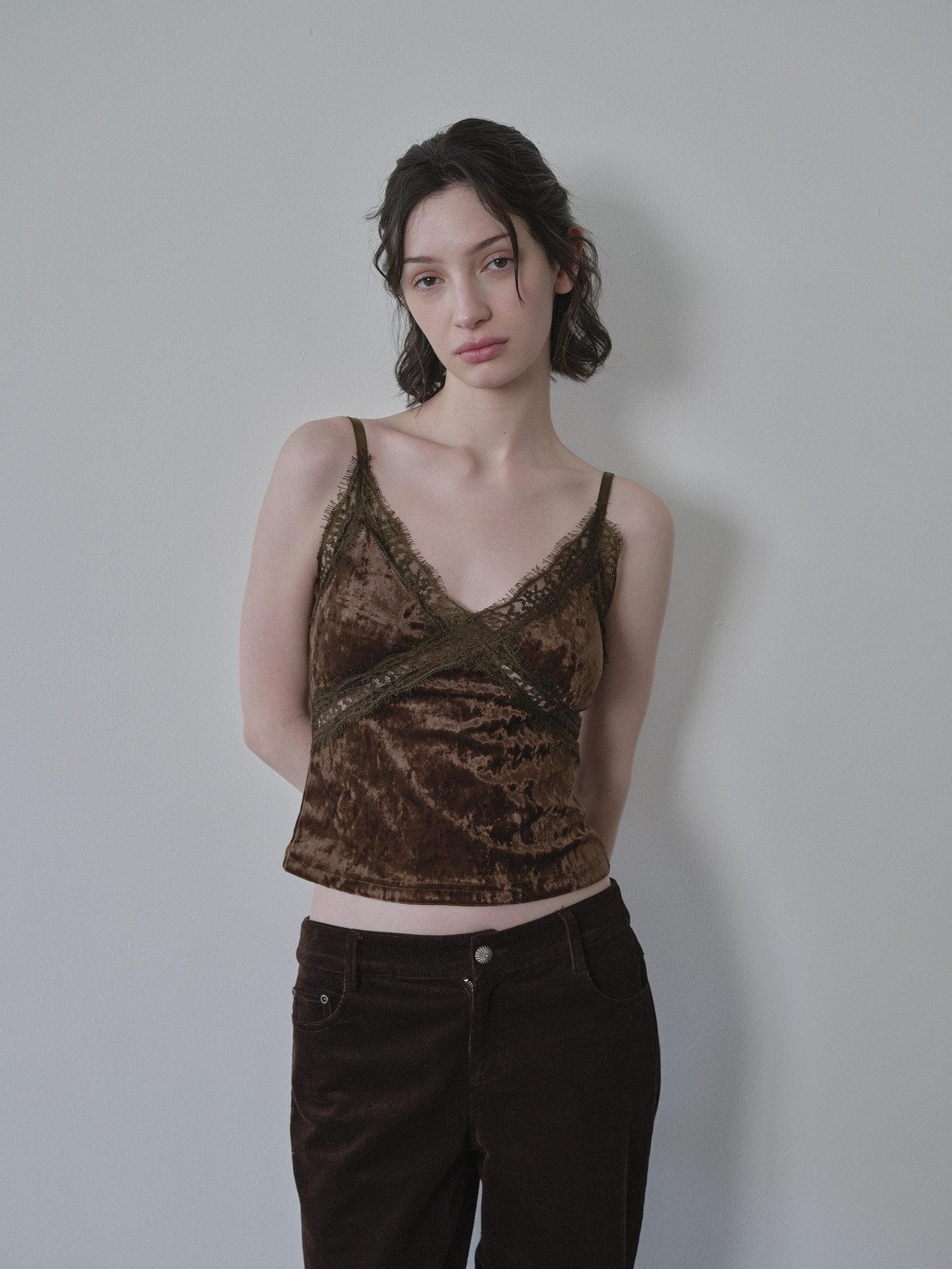 DKZ OFFICIAL Apricot V-neck Slim Layering Women&