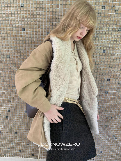 DKZ OFFICIAL Apricot Vintage Oversized Large Fur Collar Drawstring Women&