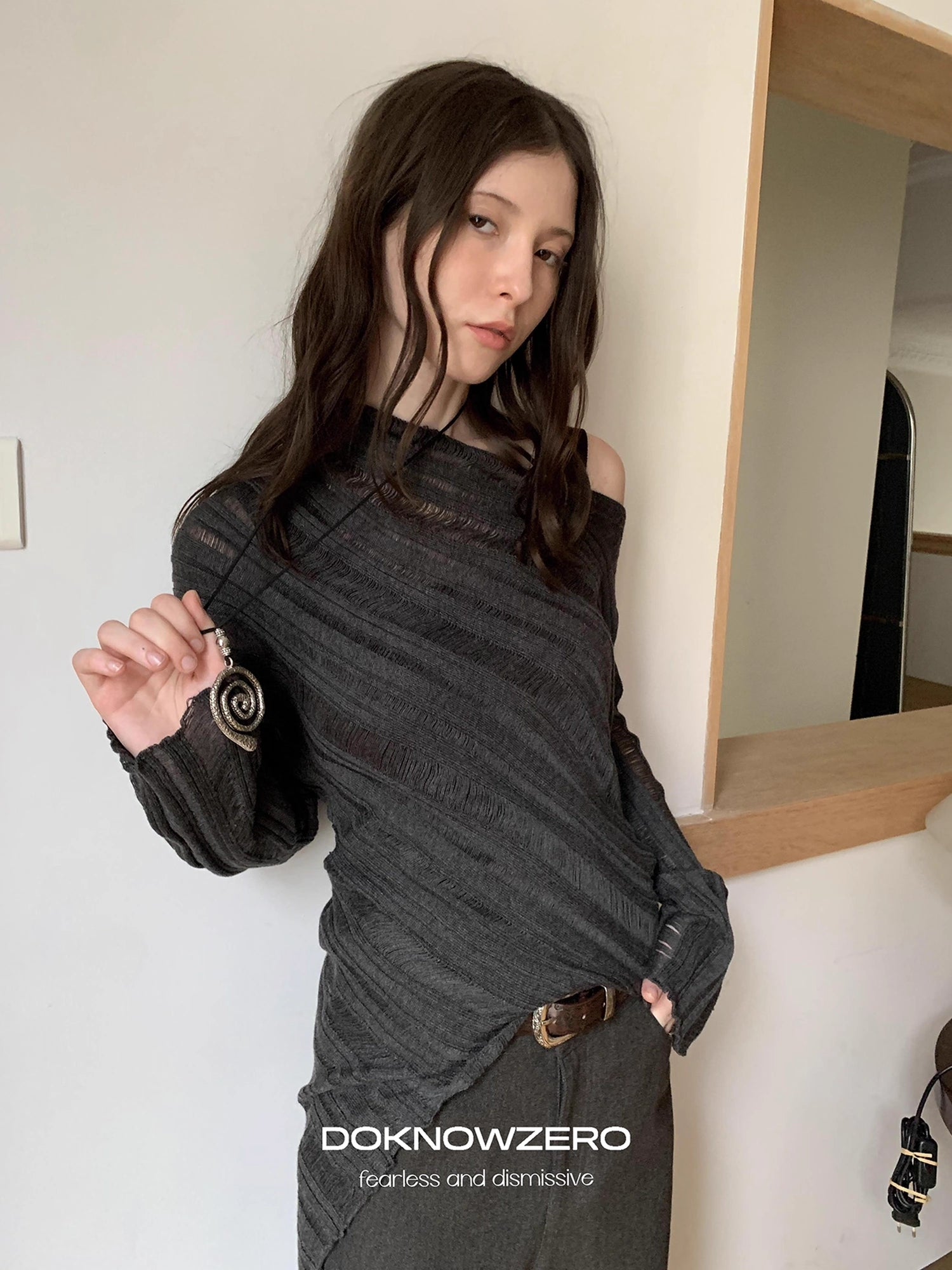 DKZ_OFFICIAL_Asymmetric_Bias_Cut_Textured_Knit_Long_Sleeve_V-neck_Top_MISSTT