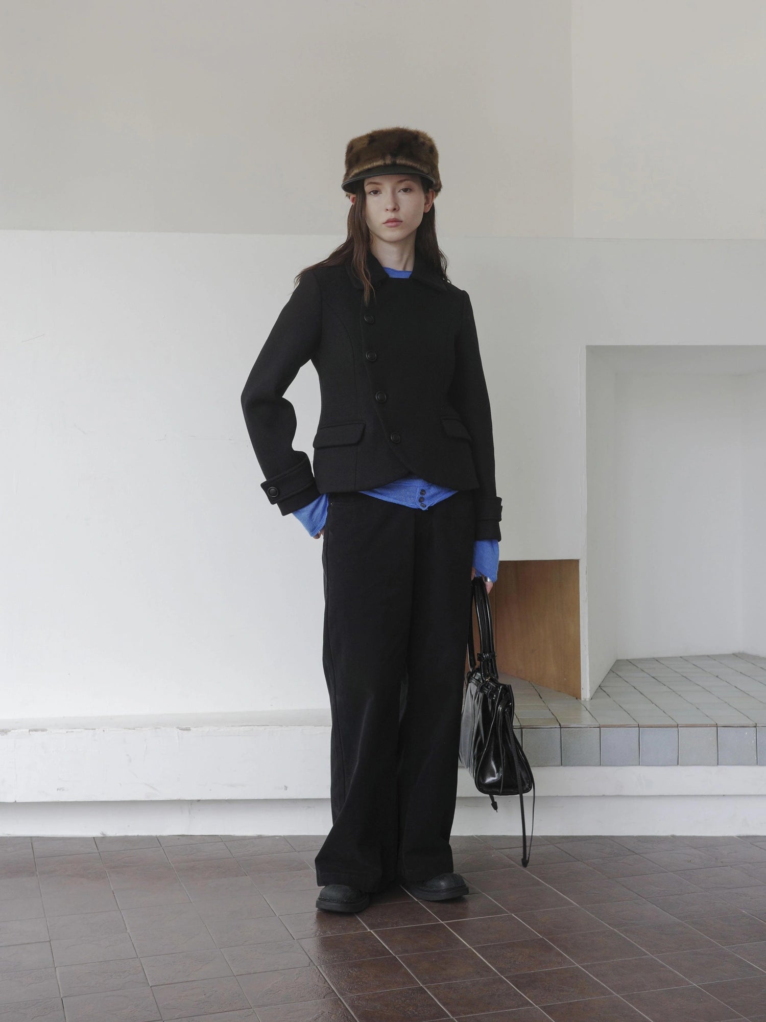DKZ OFFICIAL Asymmetric Placket Slim Fit Short Wool Coat