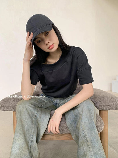 DKZ OFFICIAL Asymmetrical Slouchy Knit Top