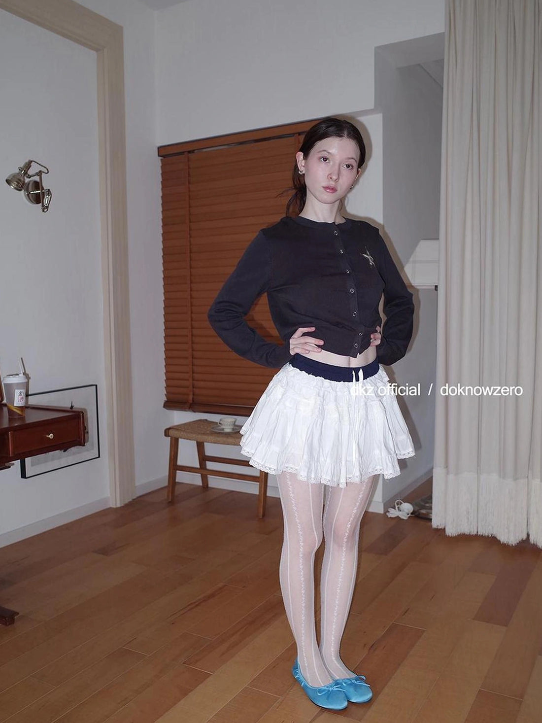 DKZ OFFICIAL Ballet Lace Flared Mini Skirt