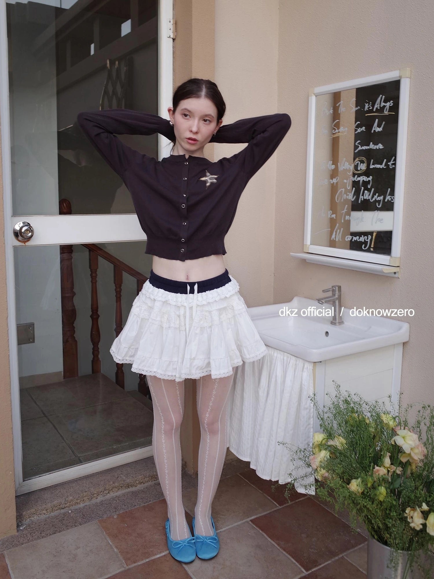 DKZ OFFICIAL Ballet Lace Flared Mini Skirt