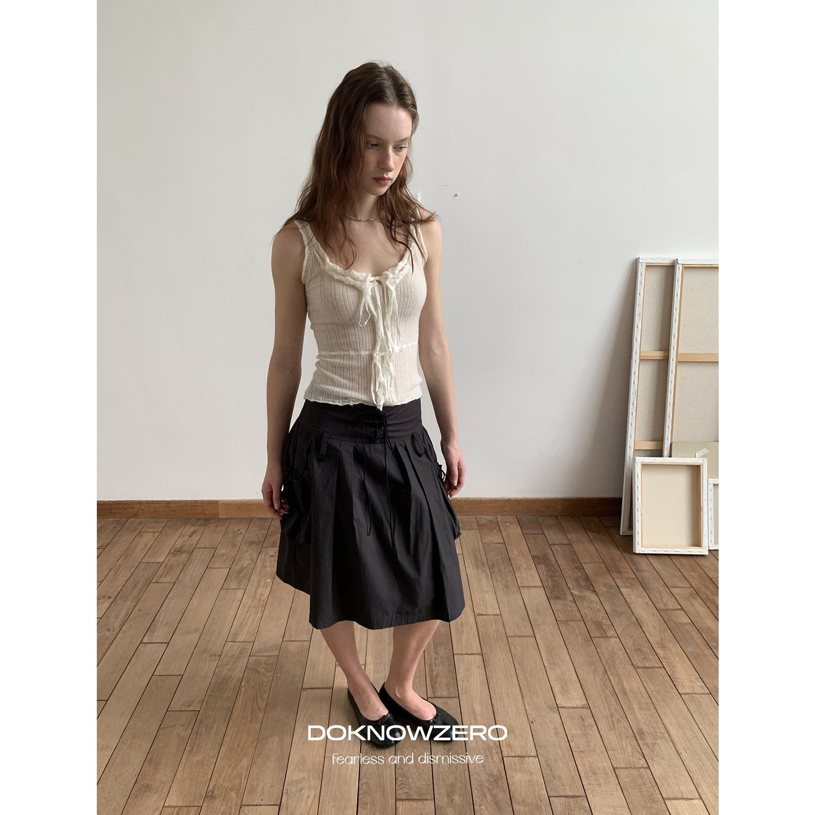 DKZ_OFFICIAL_Ballet_Lace_Trim_Knitted_H_Line_Tie_Strap_Women&