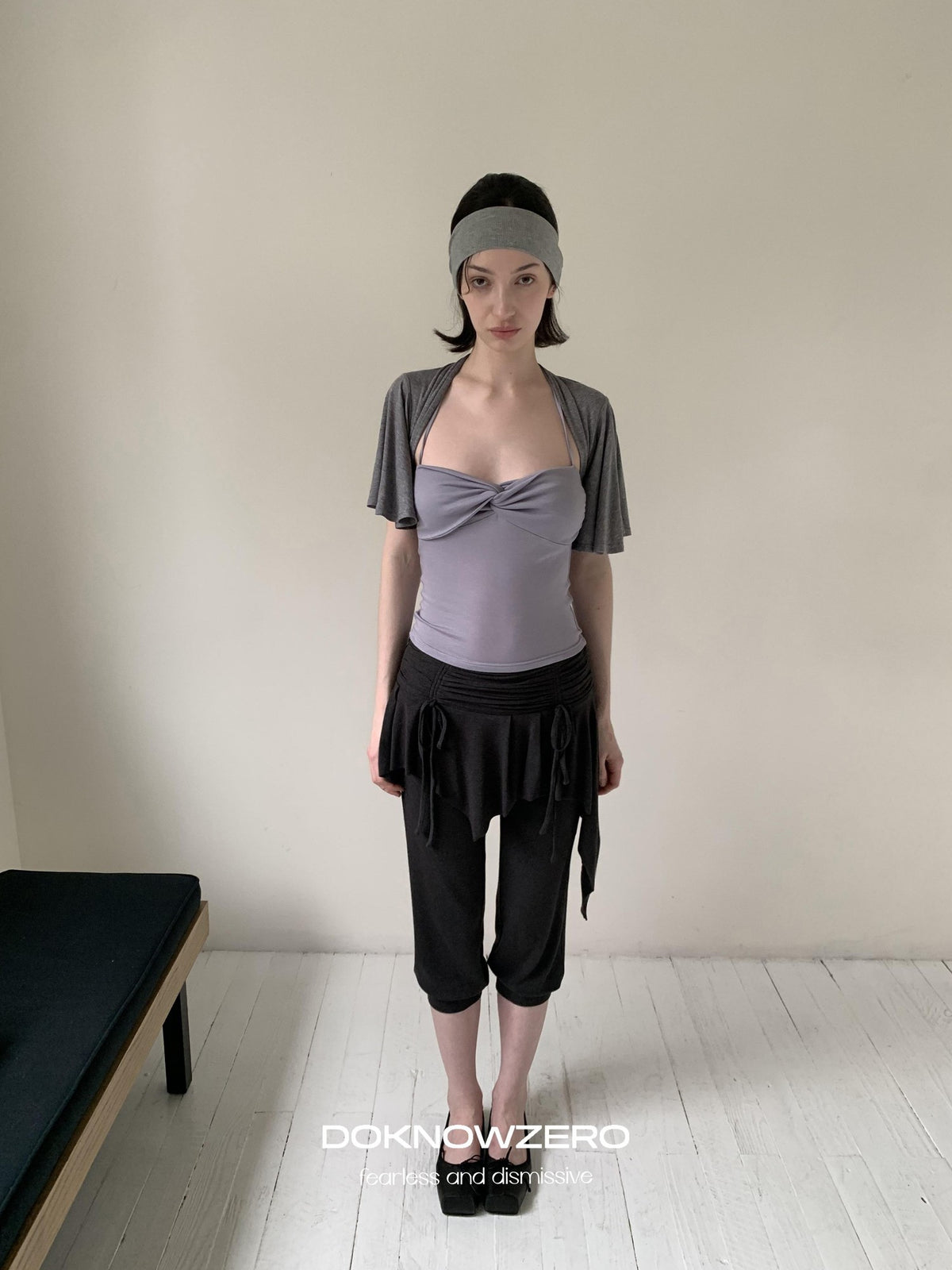 DKZ OFFICIAL Ballet Twist Knotted Halter Slim Fit Women&