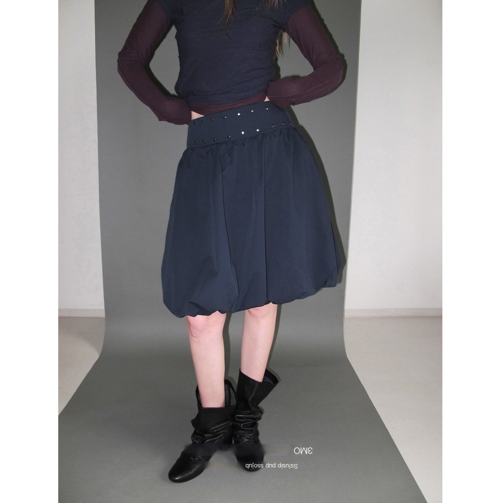 DKZ_OFFICIAL_Beaded_Studded_Bubble_Mid_Waist_Slim_Fit_Women&
