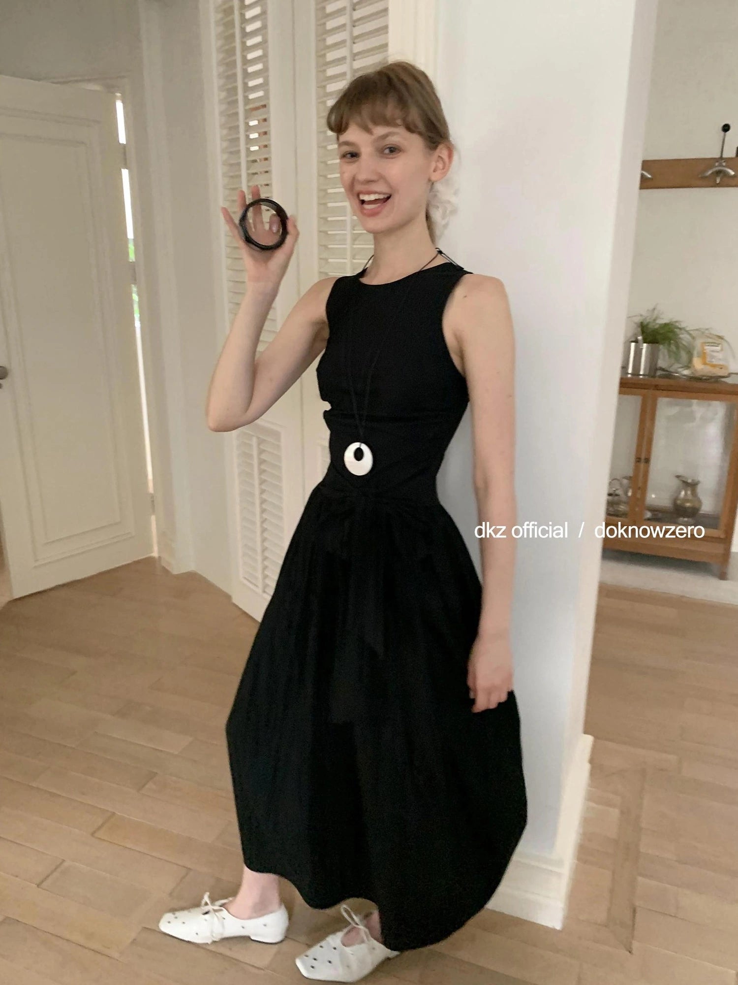 DKZ OFFICIAL Beaded Tie Waist Blossom Midi Dress