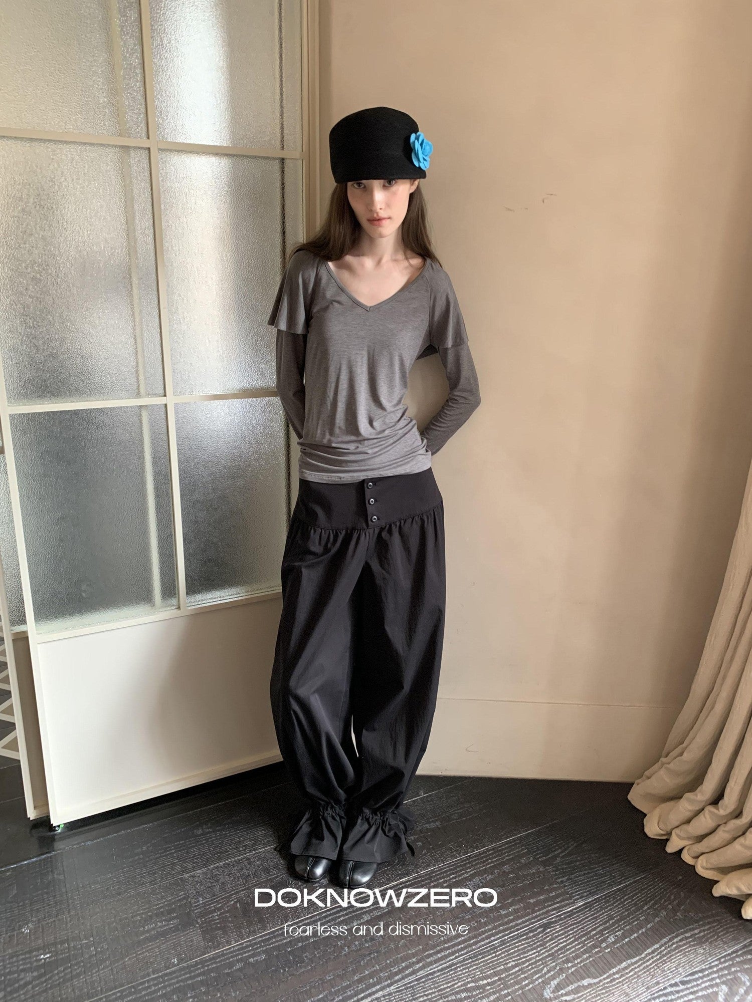DKZ OFFICIAL Black Drawstring Hem Tapered Cuff Women&