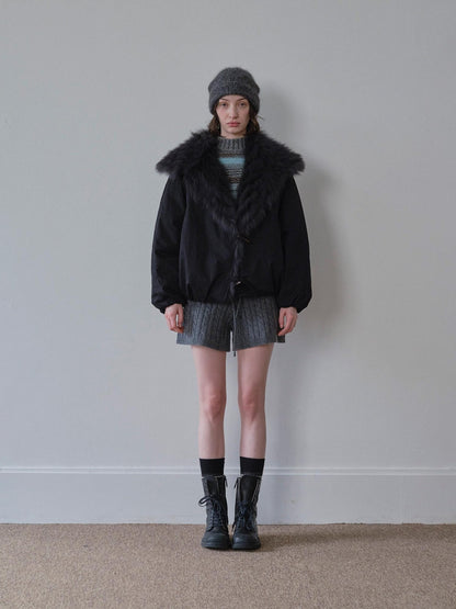DKZ OFFICIAL Black Fur Trimmed Collar Loose Fit Women&