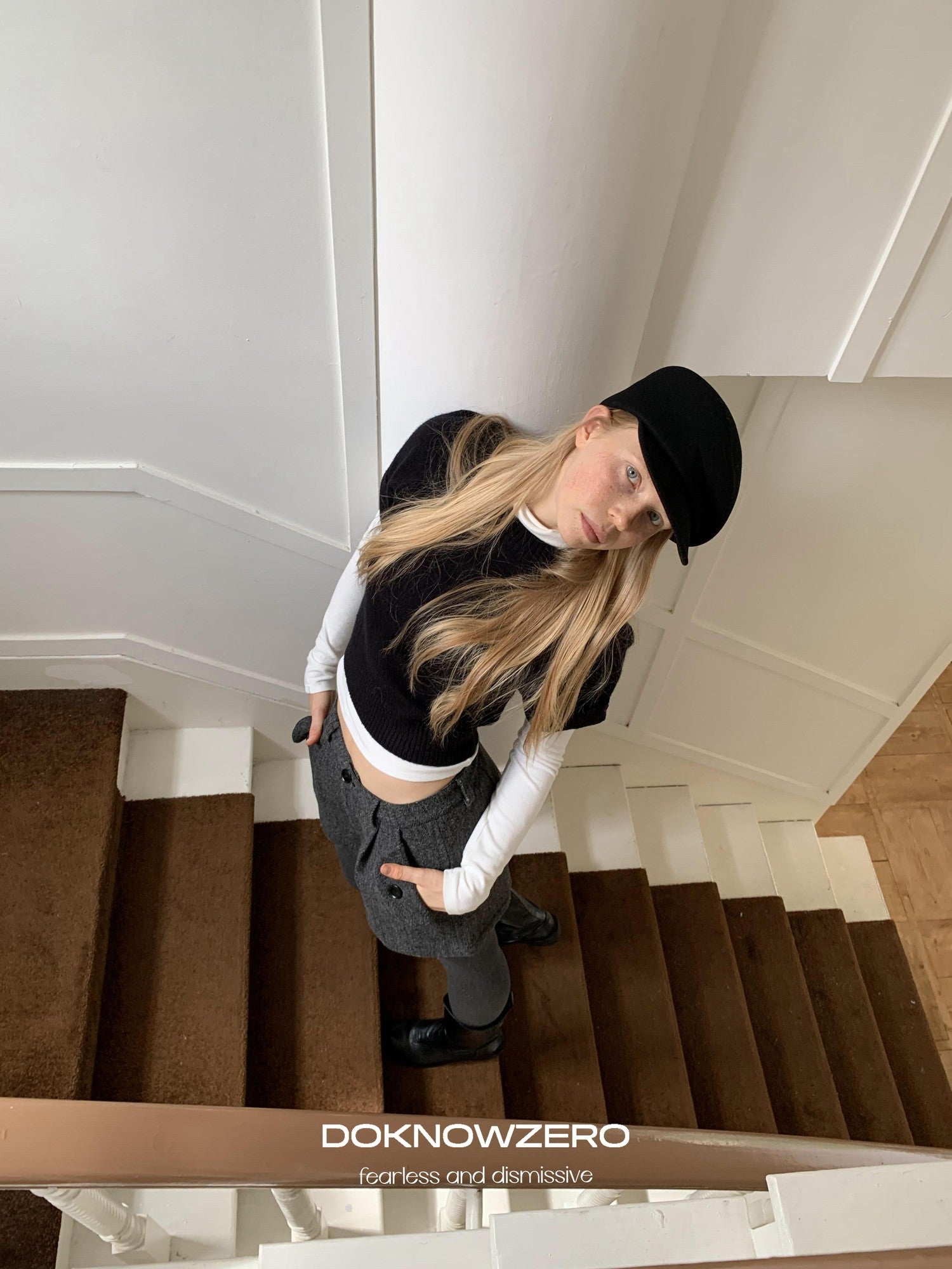 DKZ OFFICIAL Black Knit Cropped Slim Layering Women&
