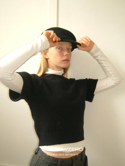 DKZ OFFICIAL Black Knit Cropped Slim Layering Women&